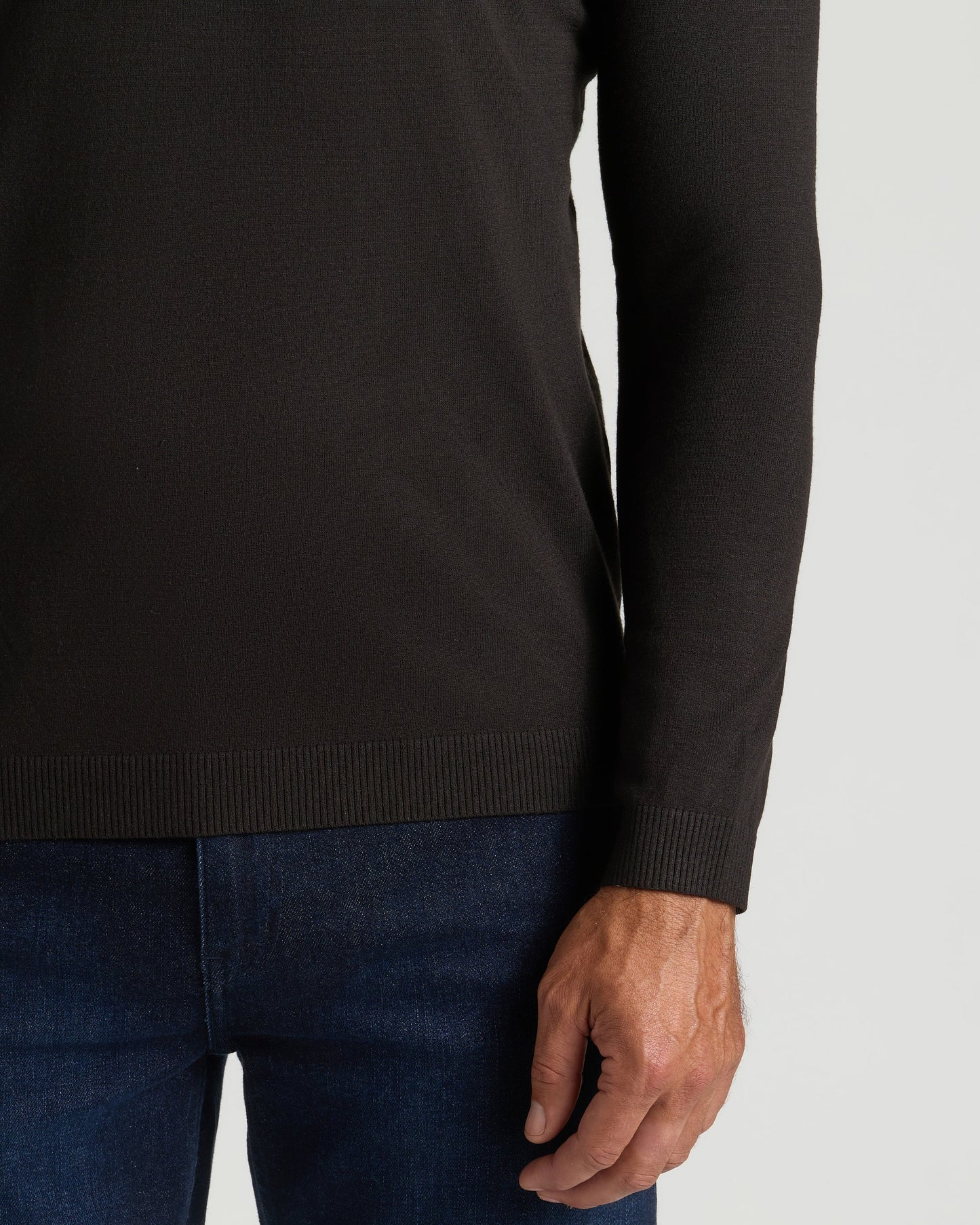 Black & Navy Dressy V-Neck Sweater 2-Pack